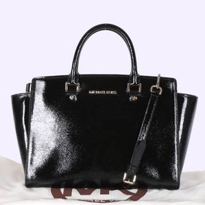 100% Authentic Michael Kors Selma  crossbody bag